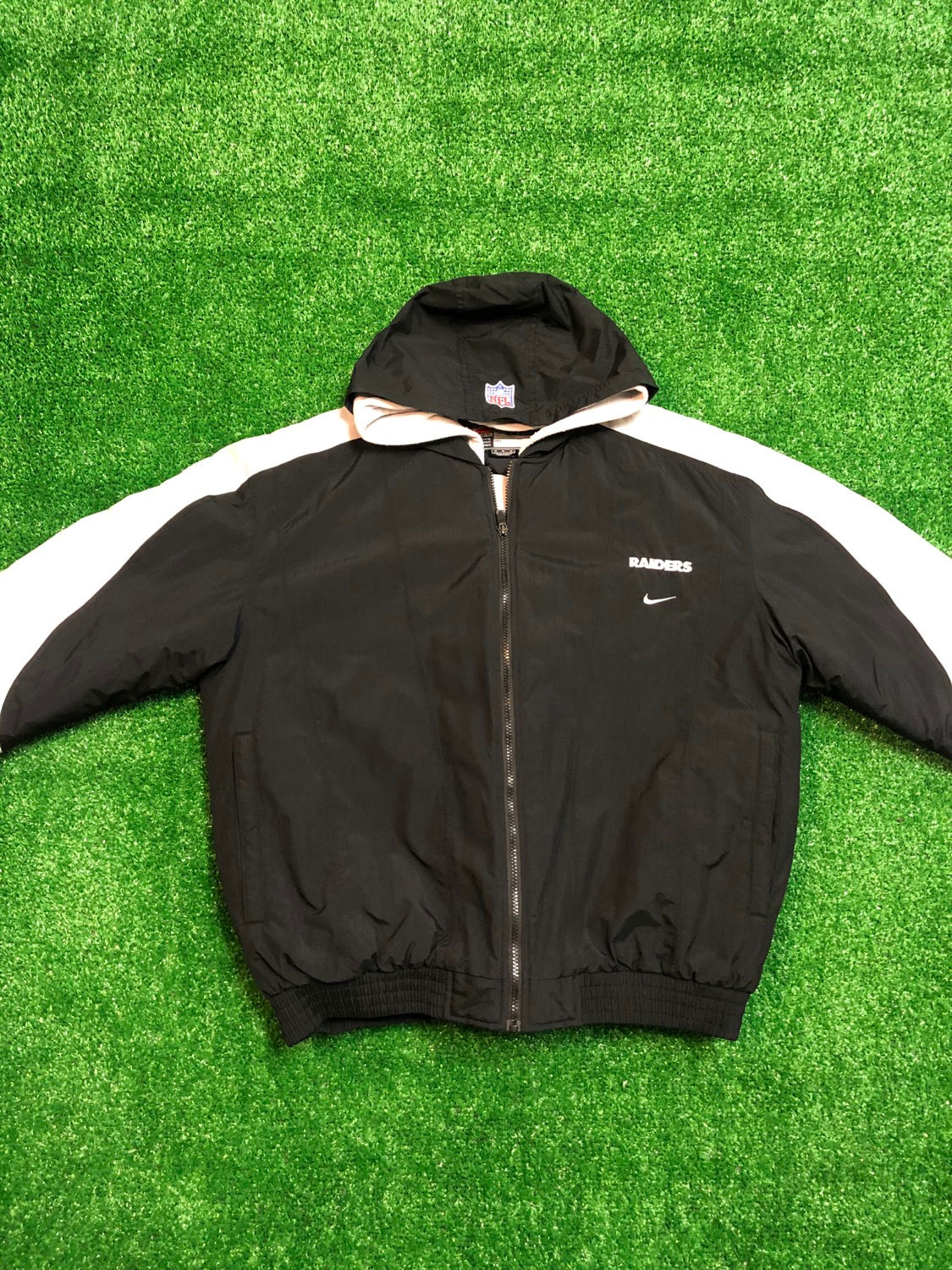 Vintage Nike Raiders Jacket
