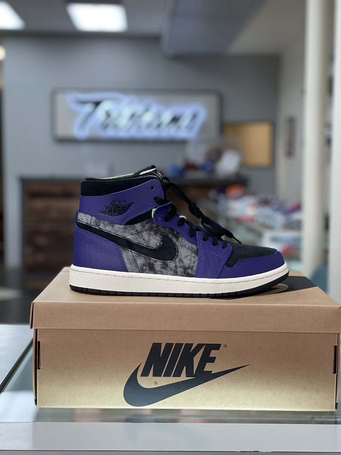 Jordan 1 Hi  Zoom Air CmFt