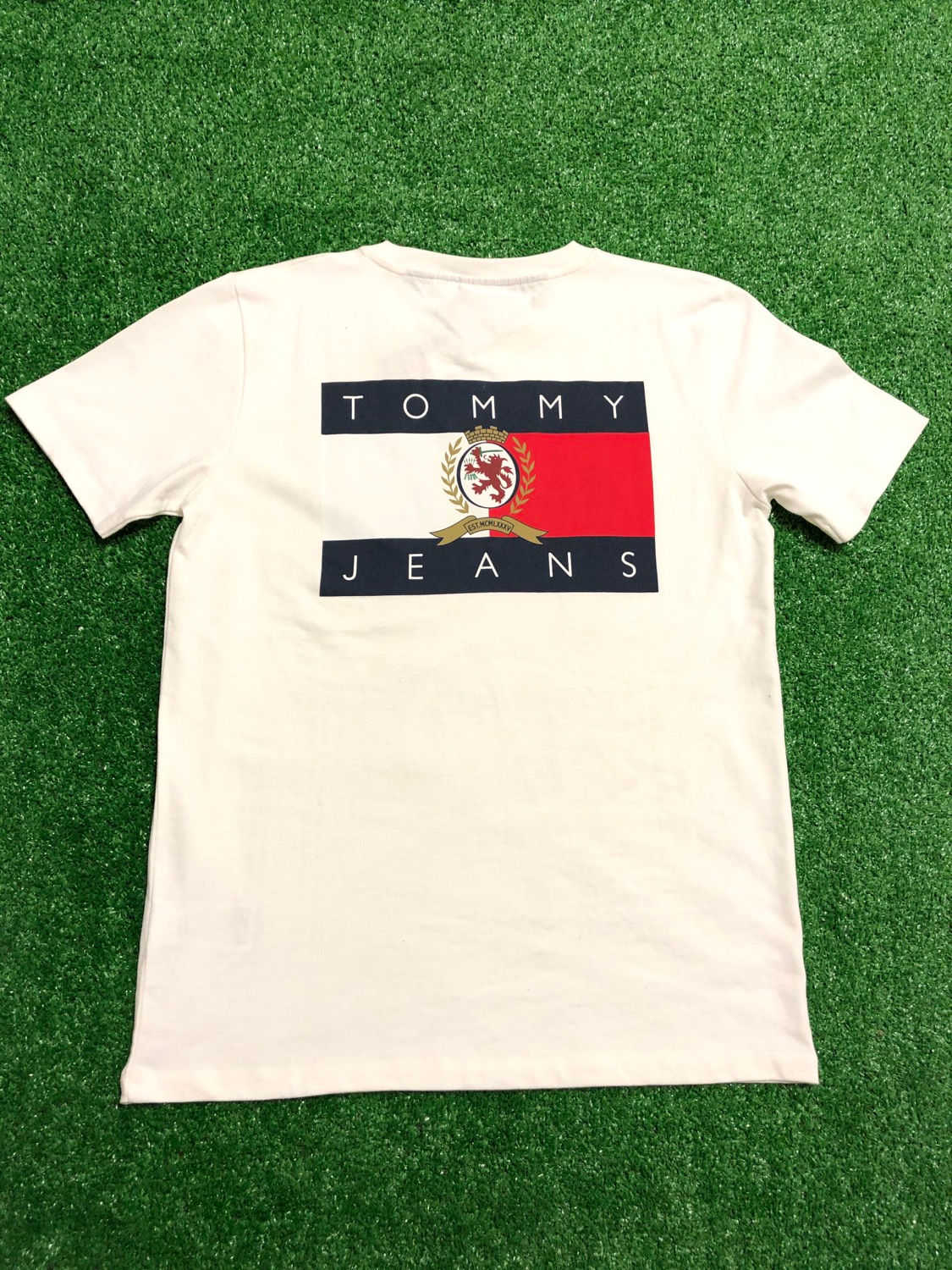 D/S Vintage Tommy Hilfiger Tee