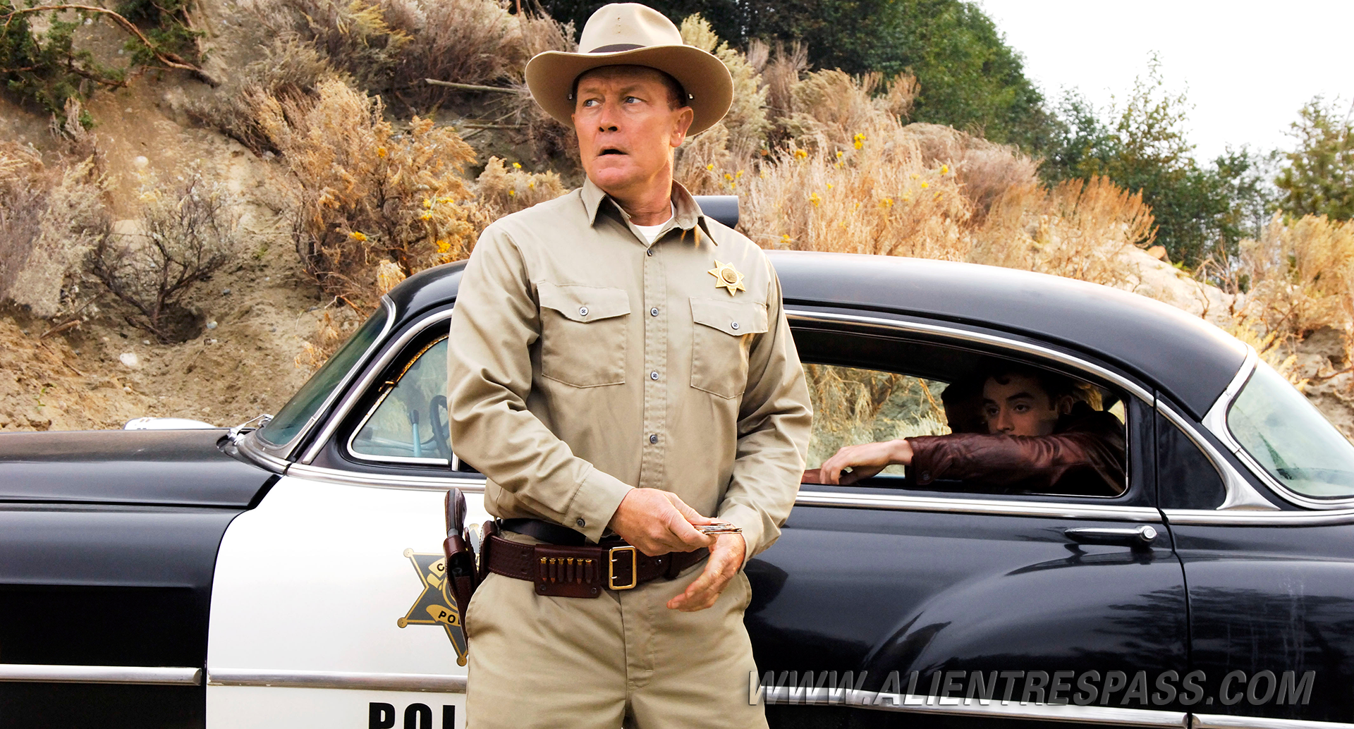 PHOTOS | Alien Trespass