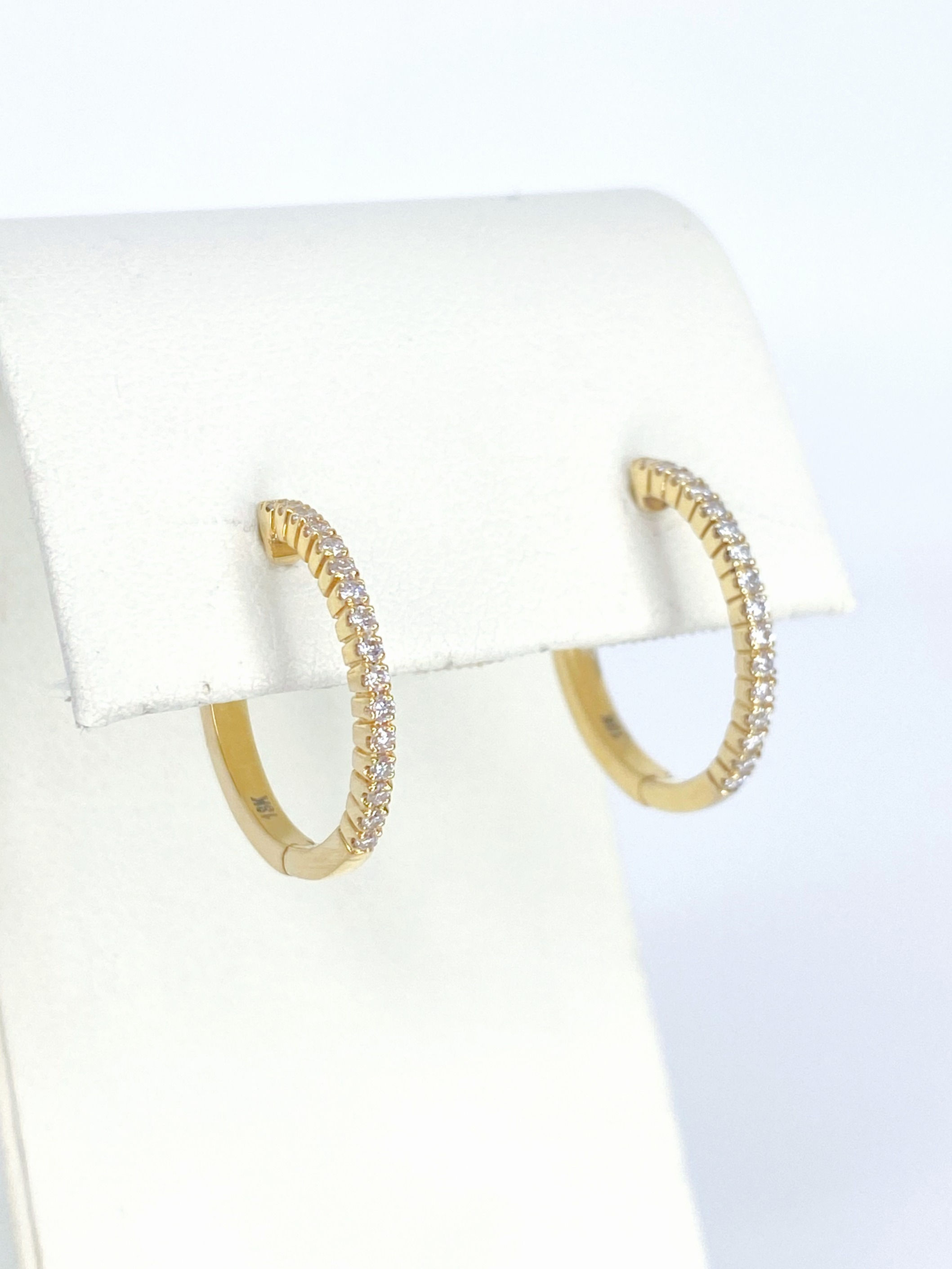 18KY DIAMOND HOOPS