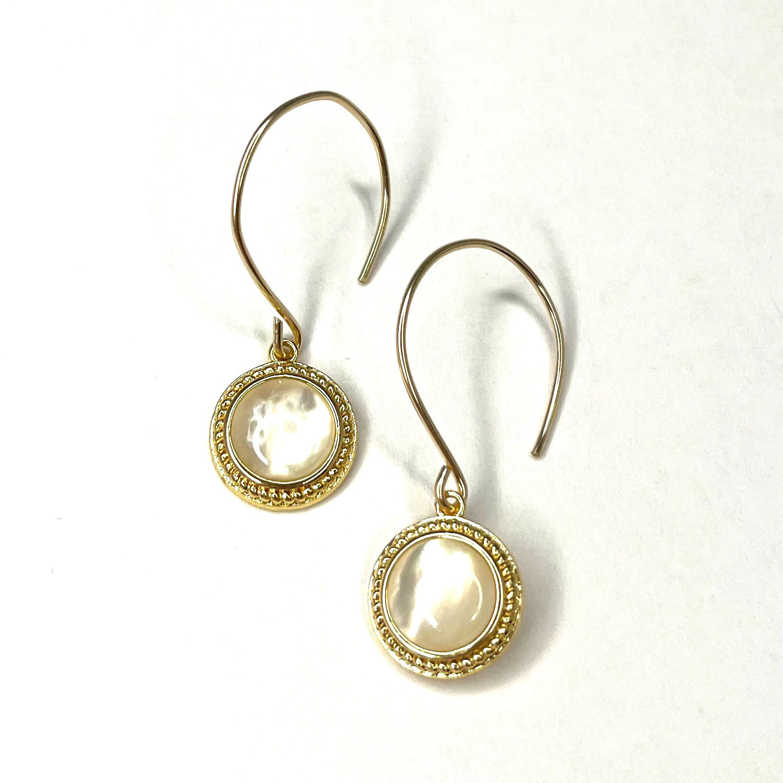Dainty Shell Earrings