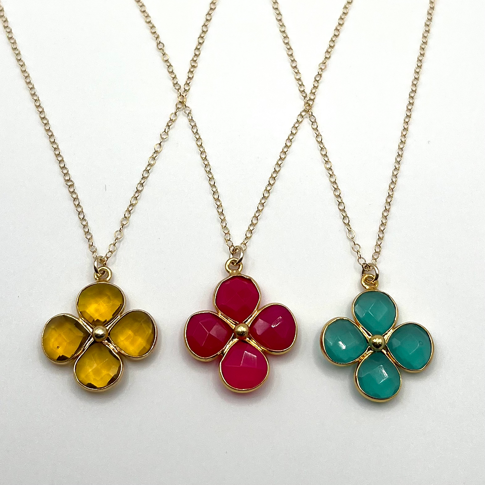Thumbnail: Pink Chalcedony Flower Short Gold Necklace