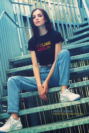 Editorial: Sophie (2), By Van Poucke Peter