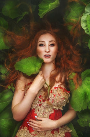 Biography: Photographer Gosia Tomicka (Poland)