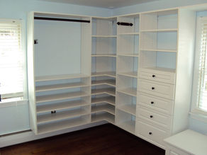 Custom Closet Designer Tips for Primary Bedrooms for Barrington residents