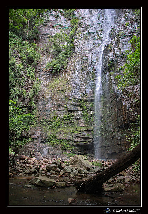 Cascade vue du sentier ter réduit - Cadre Portrait - Sénégal copie.jpg