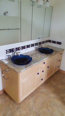 master suite bathroom backsplash