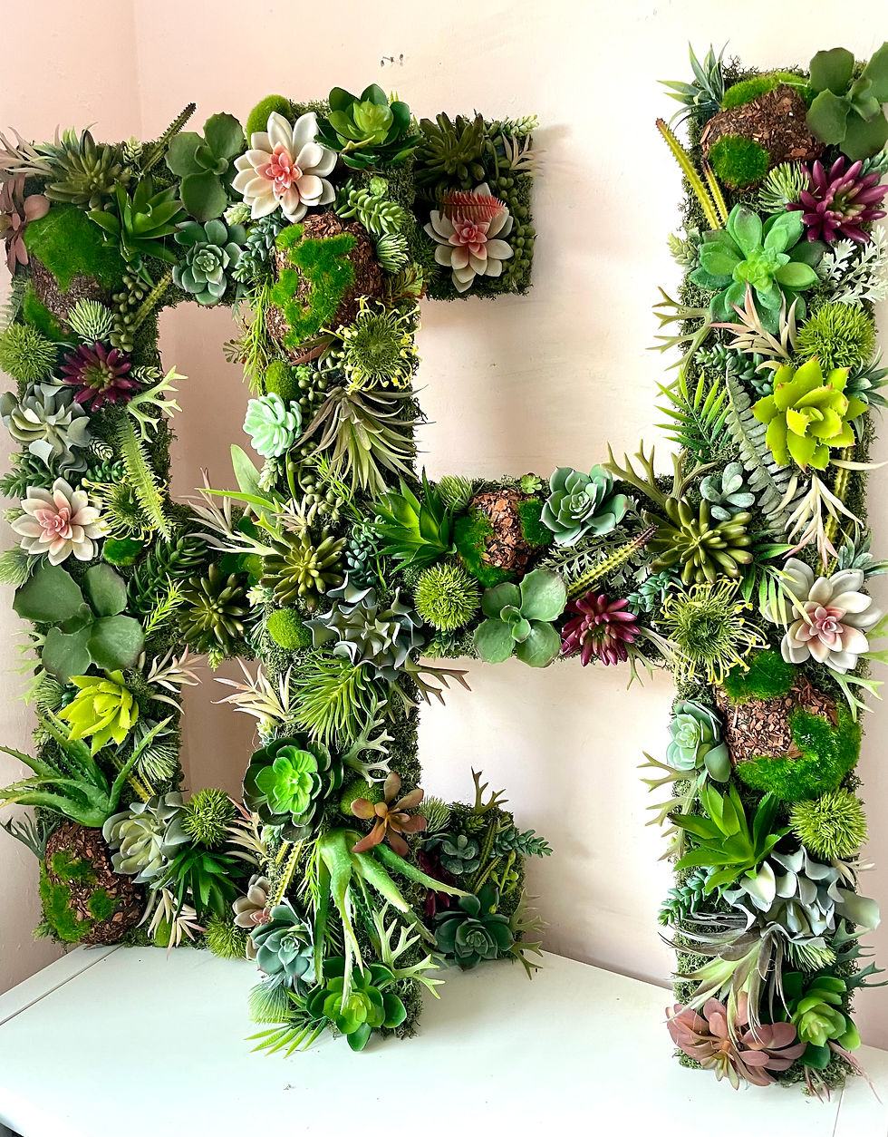 Miniatura: faux succulent wall hanging