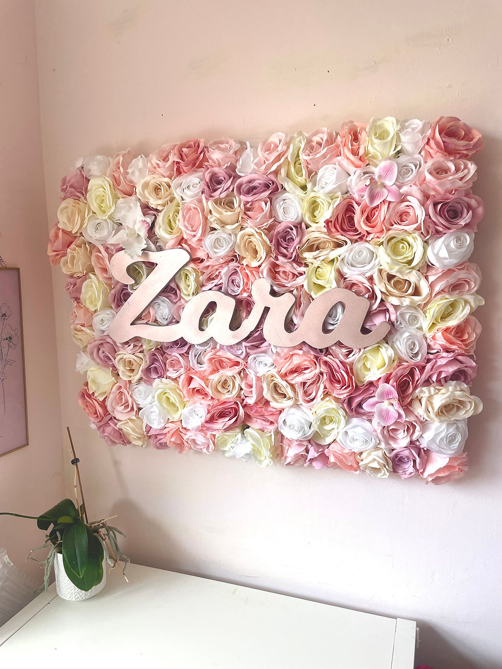 Thumbnail: flower wall name sign