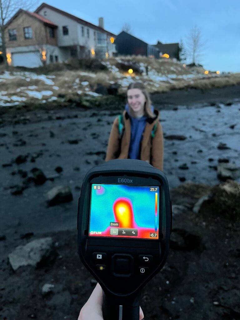 Claire Fitzgerald '25 thermal imaging on the beach