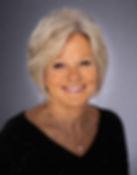 Betty Bauer Headshot 2.jpg