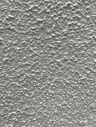 ヘアクラックから塗膜の剥がれ