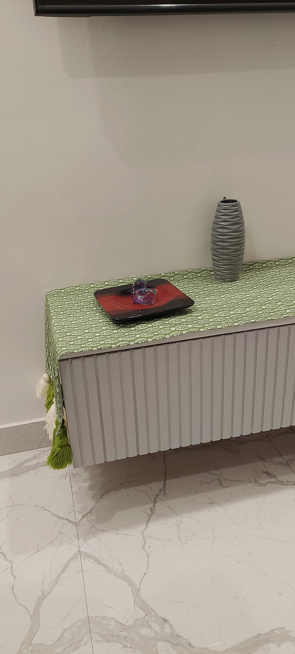 Thumbnail: Trail of Leaves TV Console Unit Runner/ TV Cabinet Cover