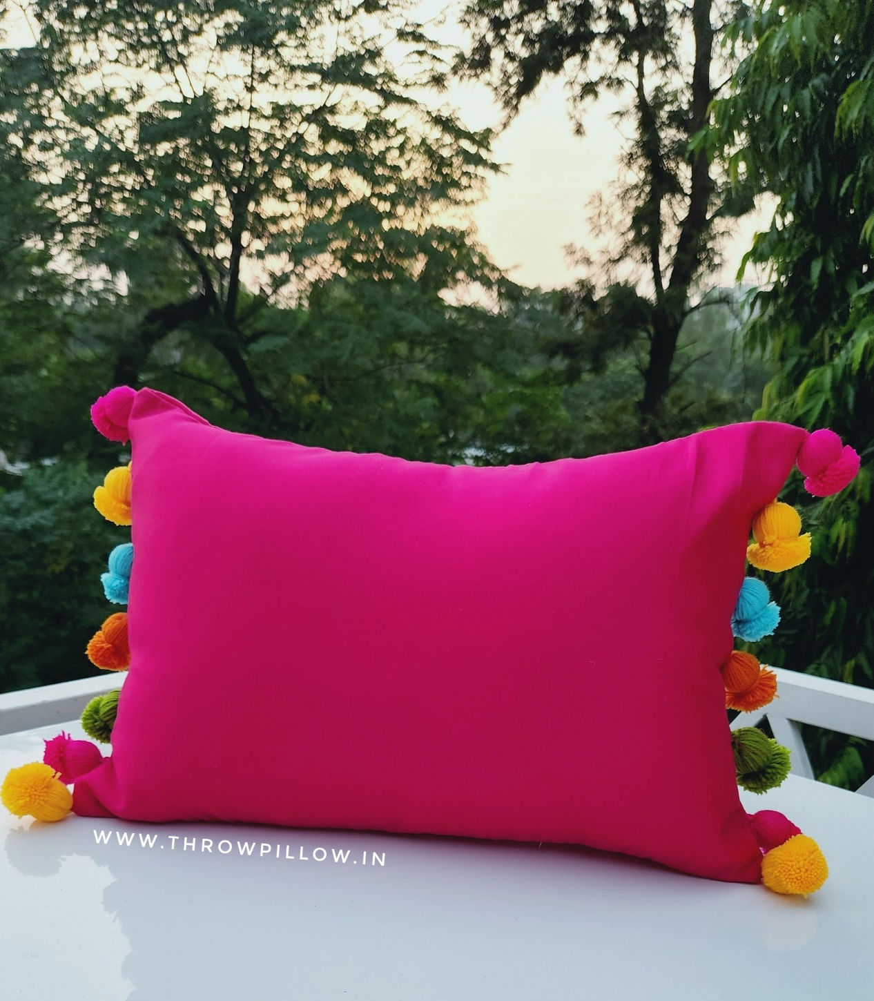 Bud Tassel Cushion Cover