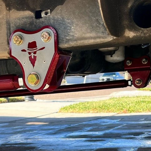 Thumbnail: 19-23 RAM 3500 Signature Series Bolt-on Traction Bars