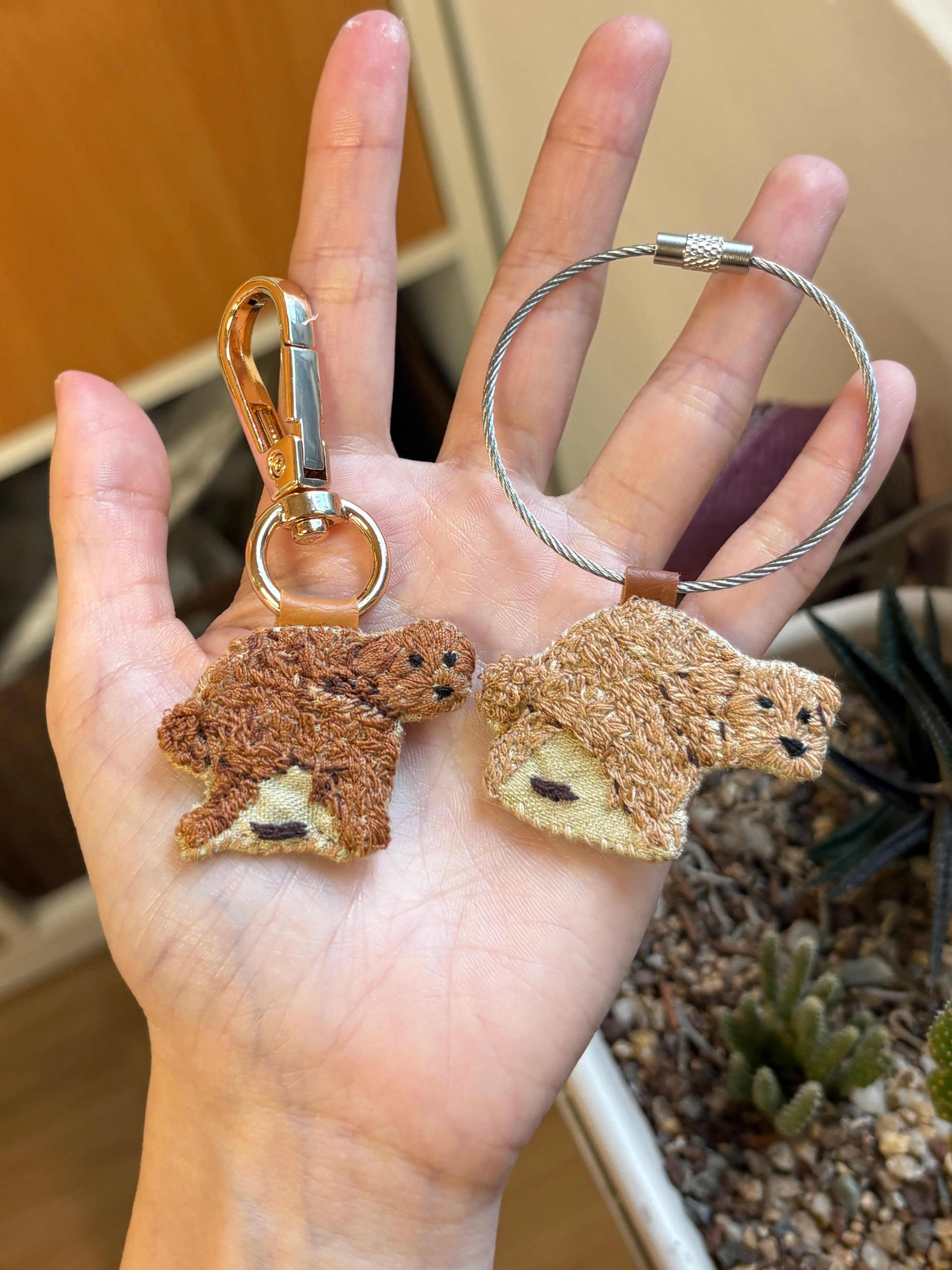 Hong Kong handmade funny pet gifts - Pooping dog funny 3D embroidery keychain double color closeup