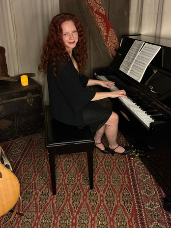 Amanda Colleen Williams 52 Acoustic Week 34 candid