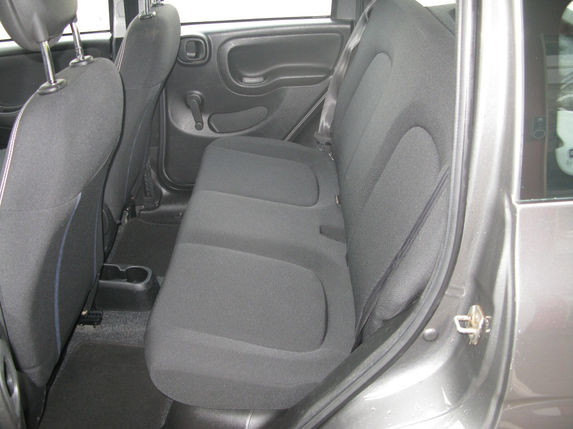 Scopri un'occasione autoFiat Panda Panda 1.0 FireFly S&S Hybridda Cozza Automobili Montecchio Maggiore – Vicenza