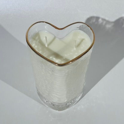 Thumbnail: Home Is Where The Heart Is Candle