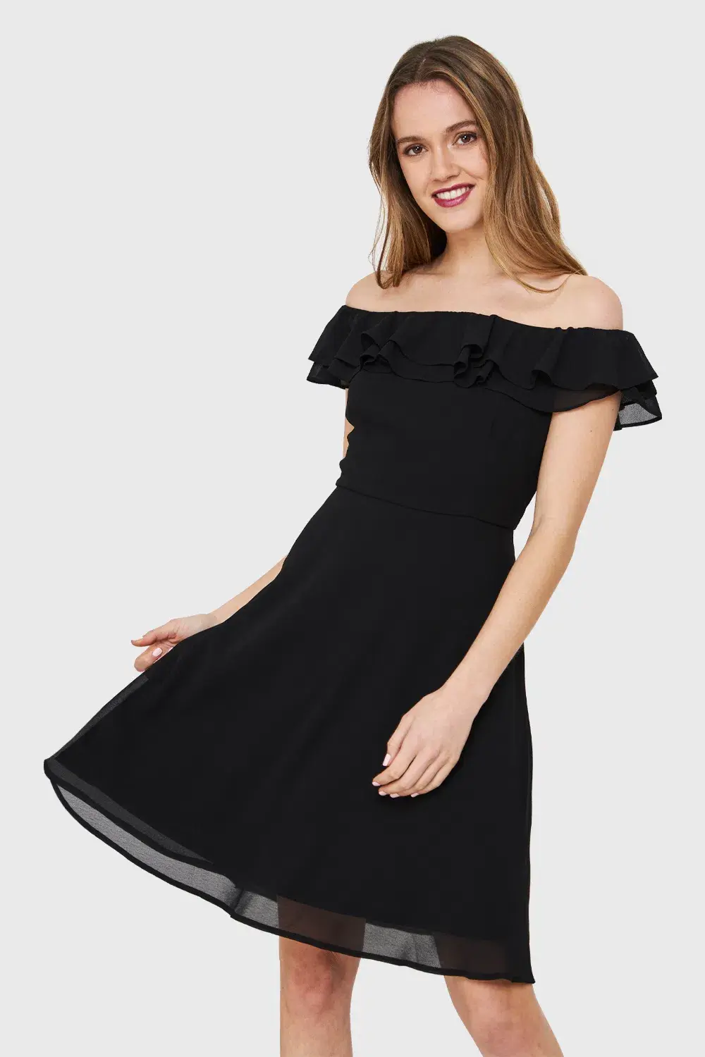 Nico Poly Vestido Escote Vuelo