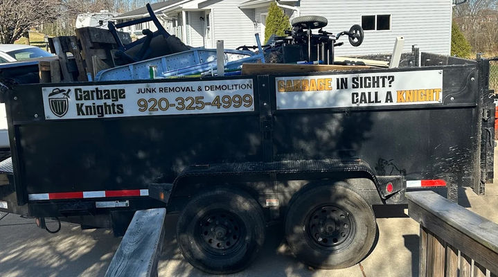Full Trailer Junk Removal Green Bay Appleton.jpg