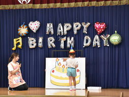 6月・7月生まれのお誕生会を行いました。