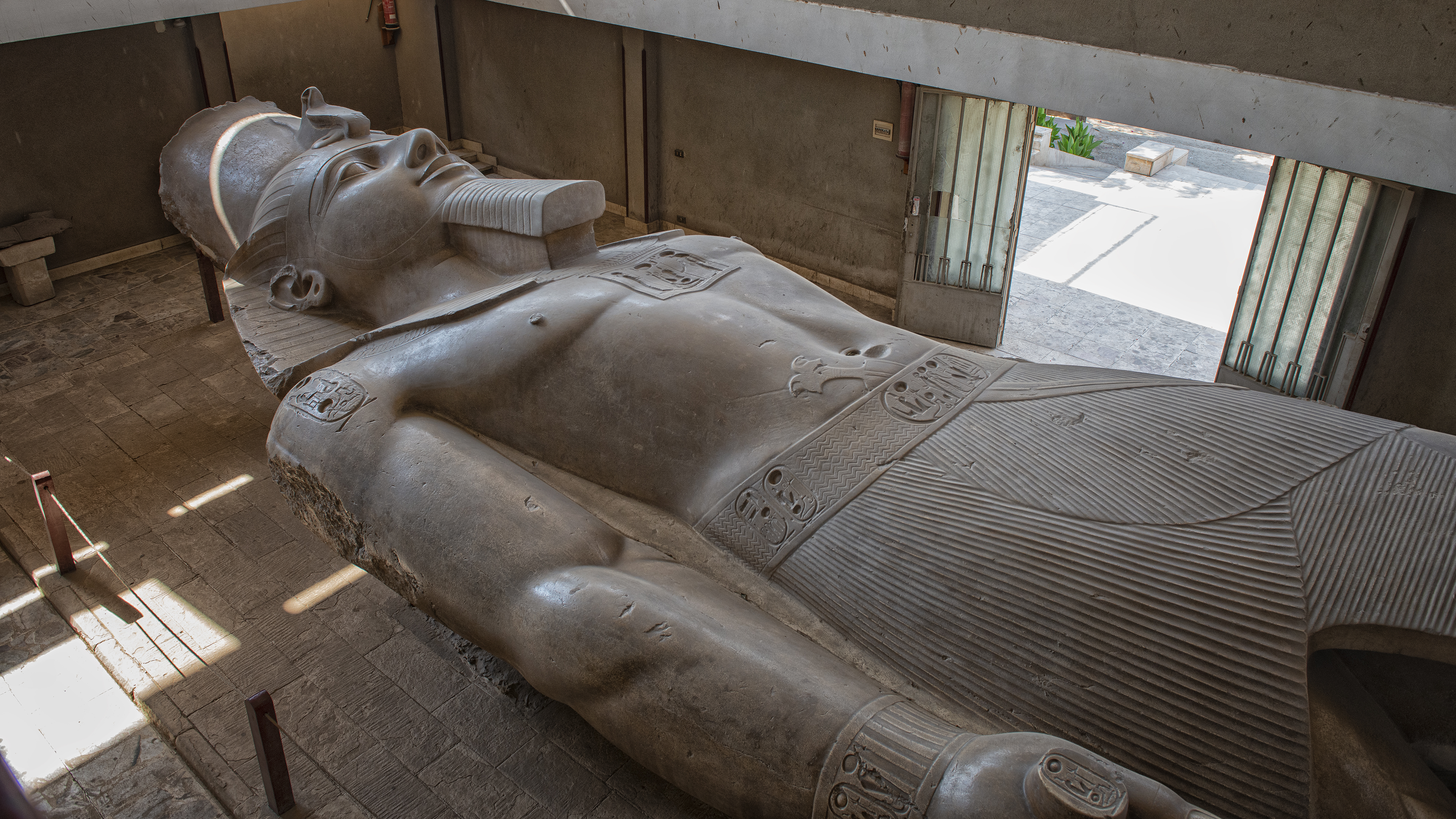Giant Egypt Statue of Pharaoh