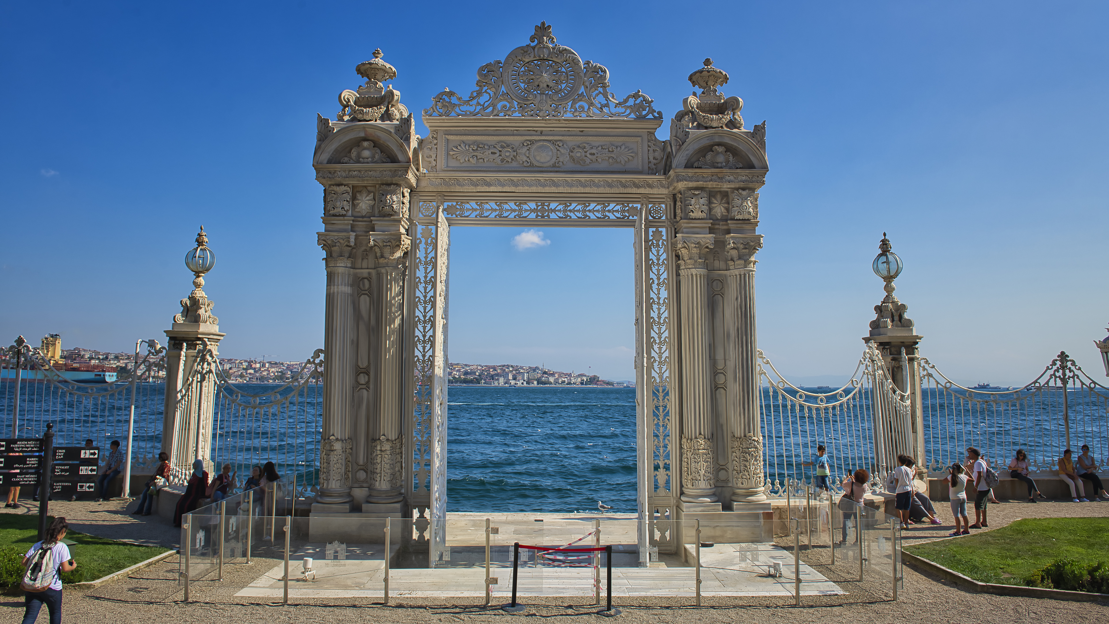 Dolmabahce Palace entrance from Sea
