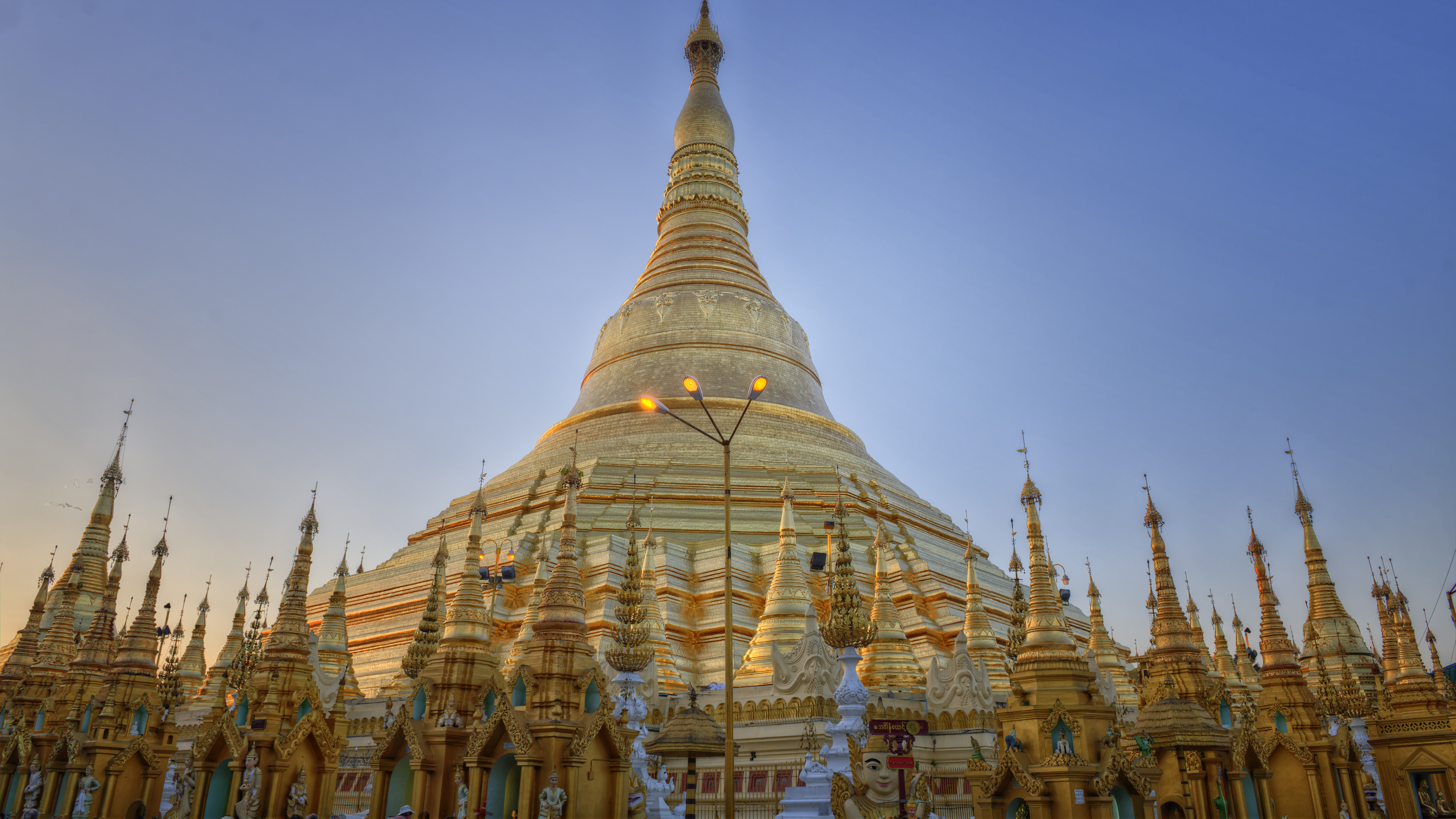 Pagodas in Yangon