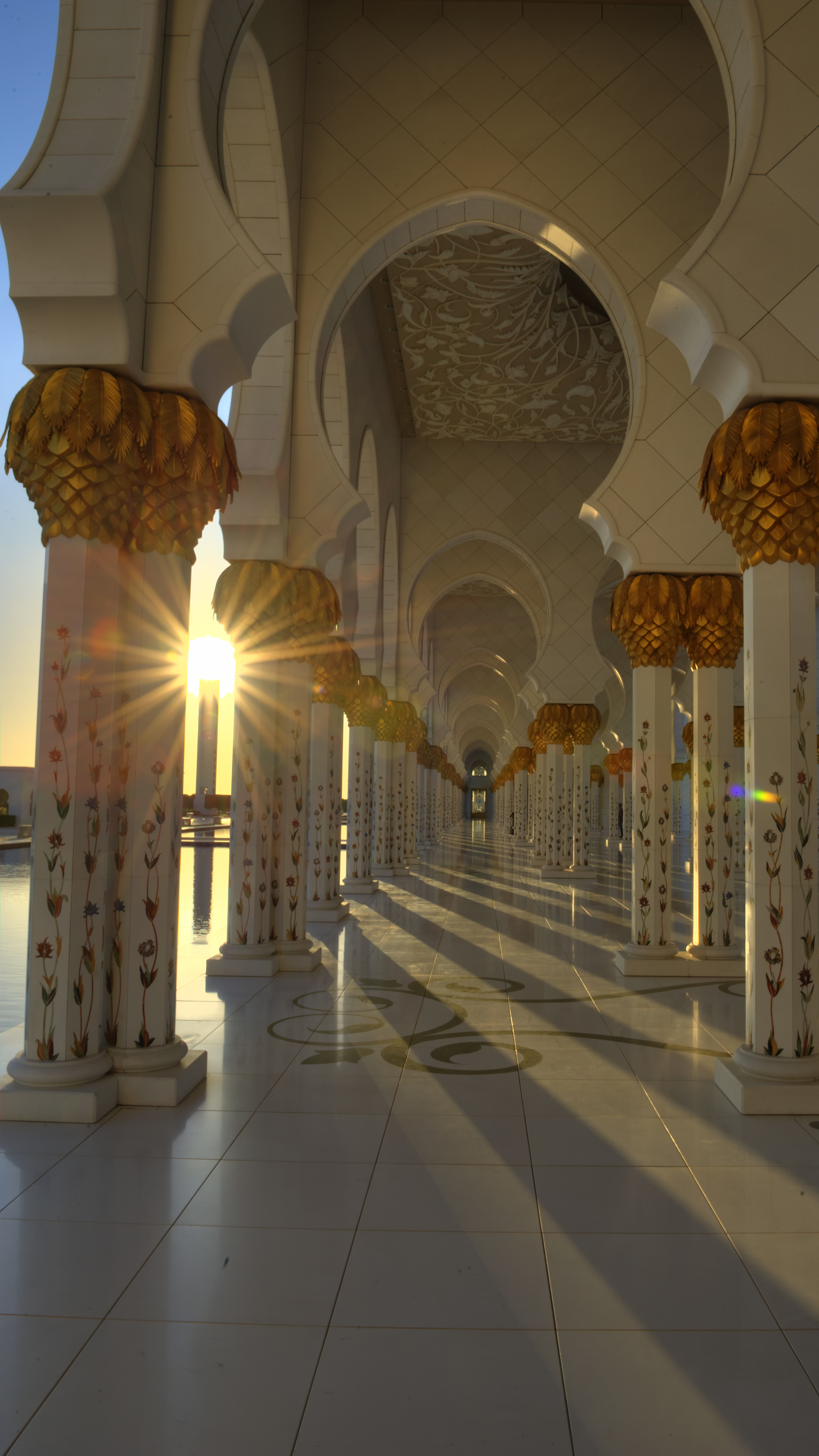 Sunset at the Grand Mosque