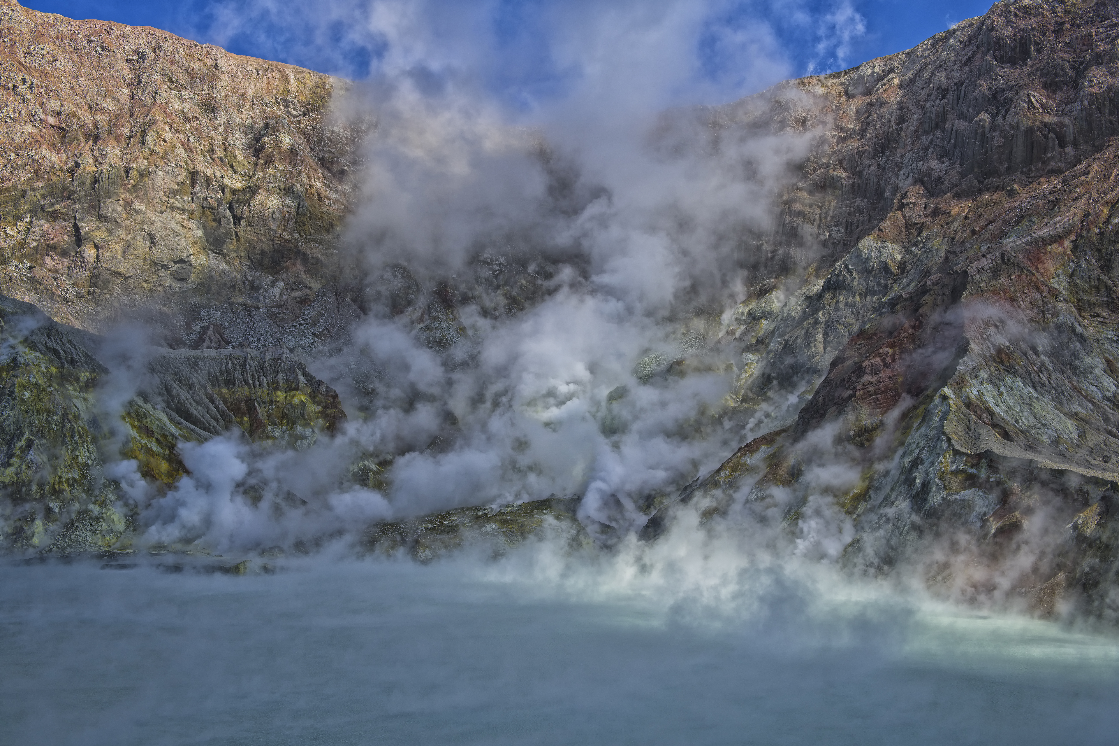 You would love the Sulfur smell