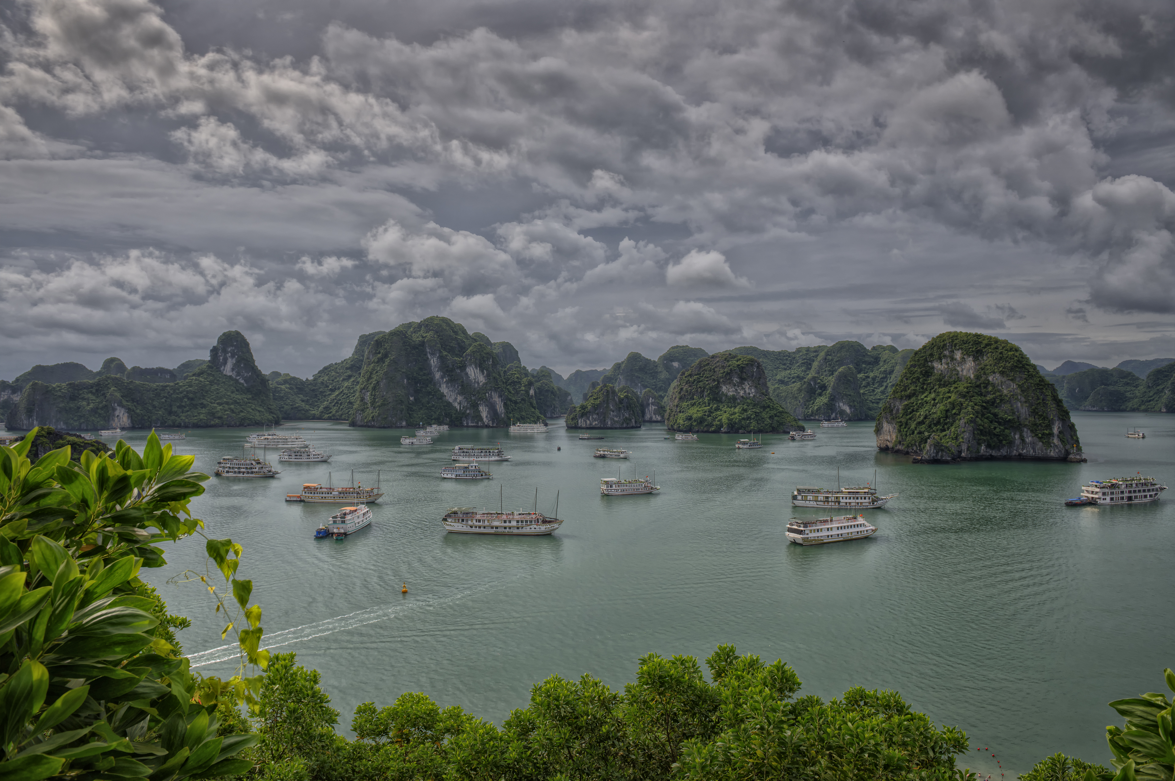 Ha Long Bay
