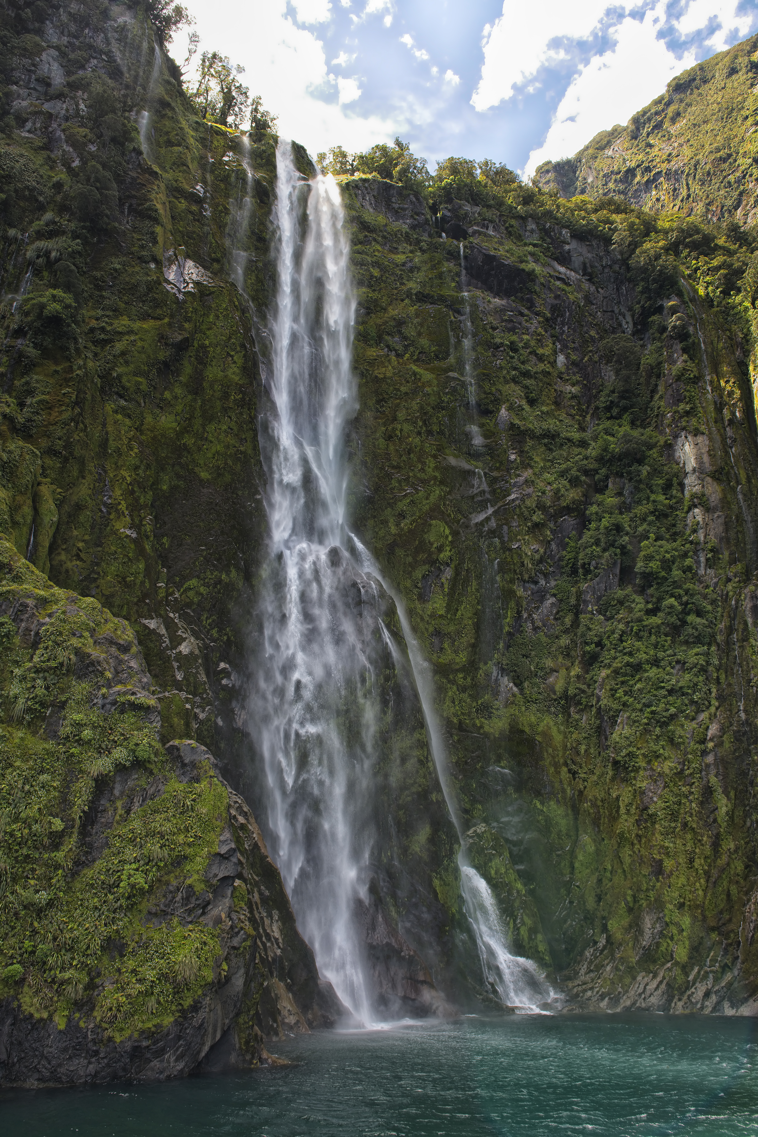 Bowen Falls, Milford Sound