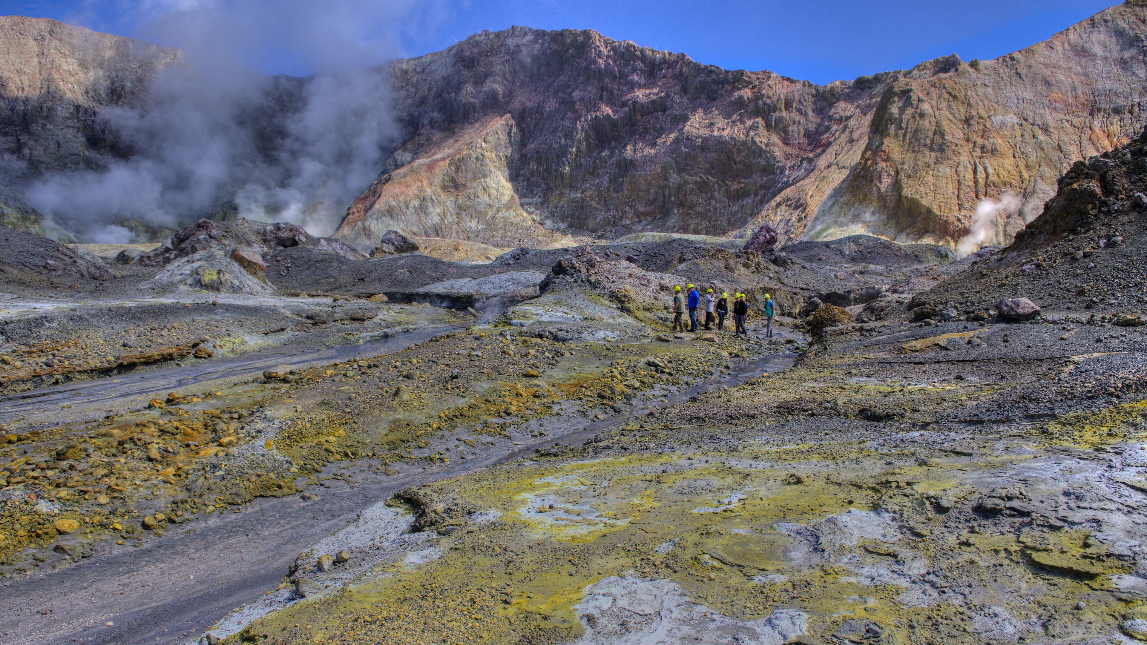 Sulfur smell everywhere