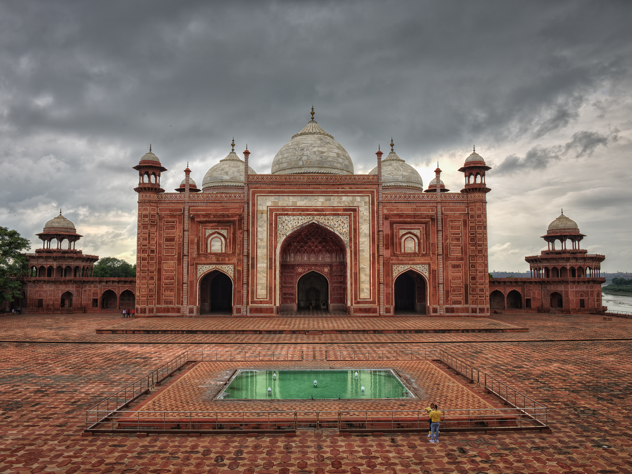 Taj Mahal Guesthouse