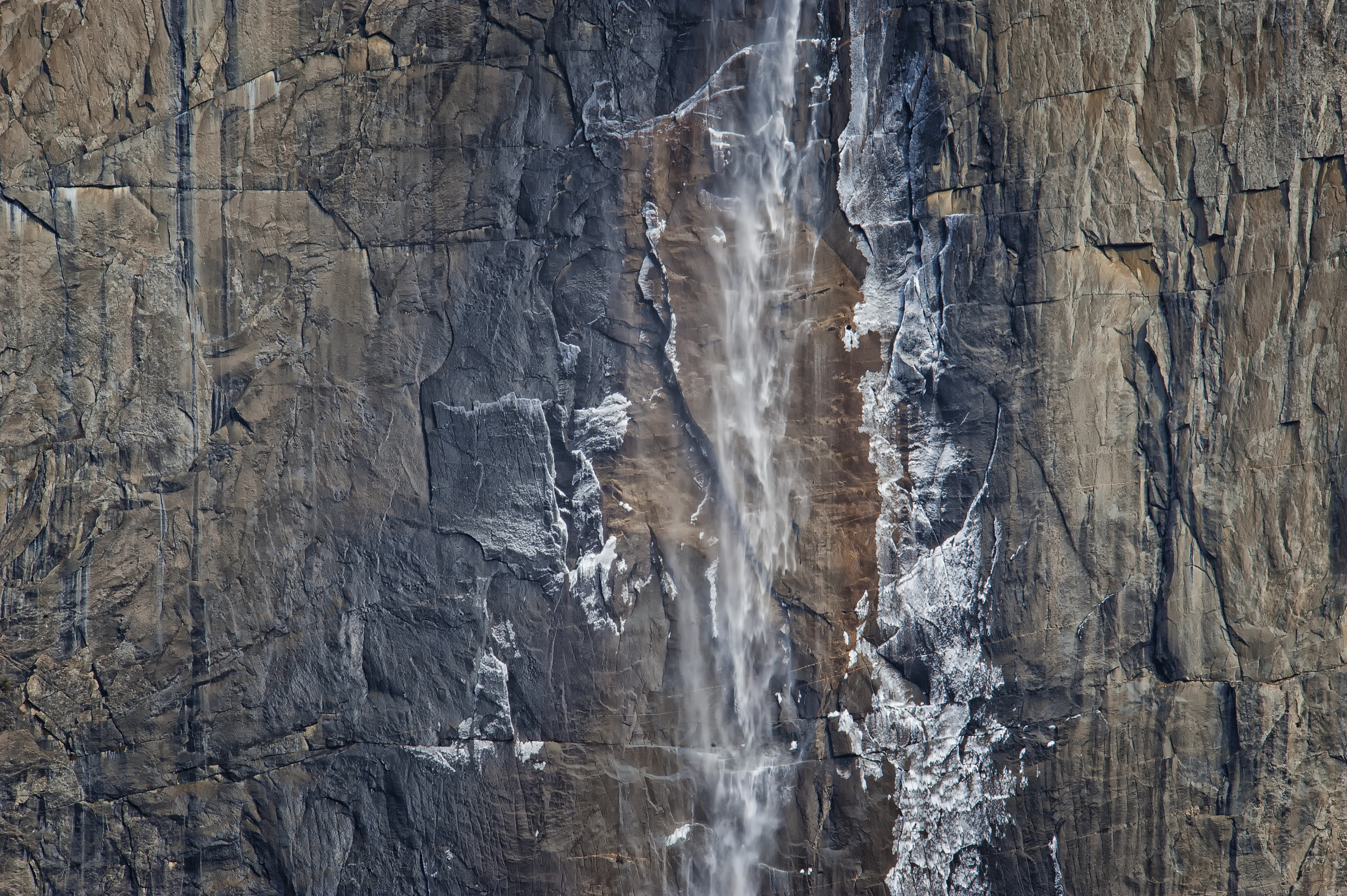 Yosemite Falls Closeup