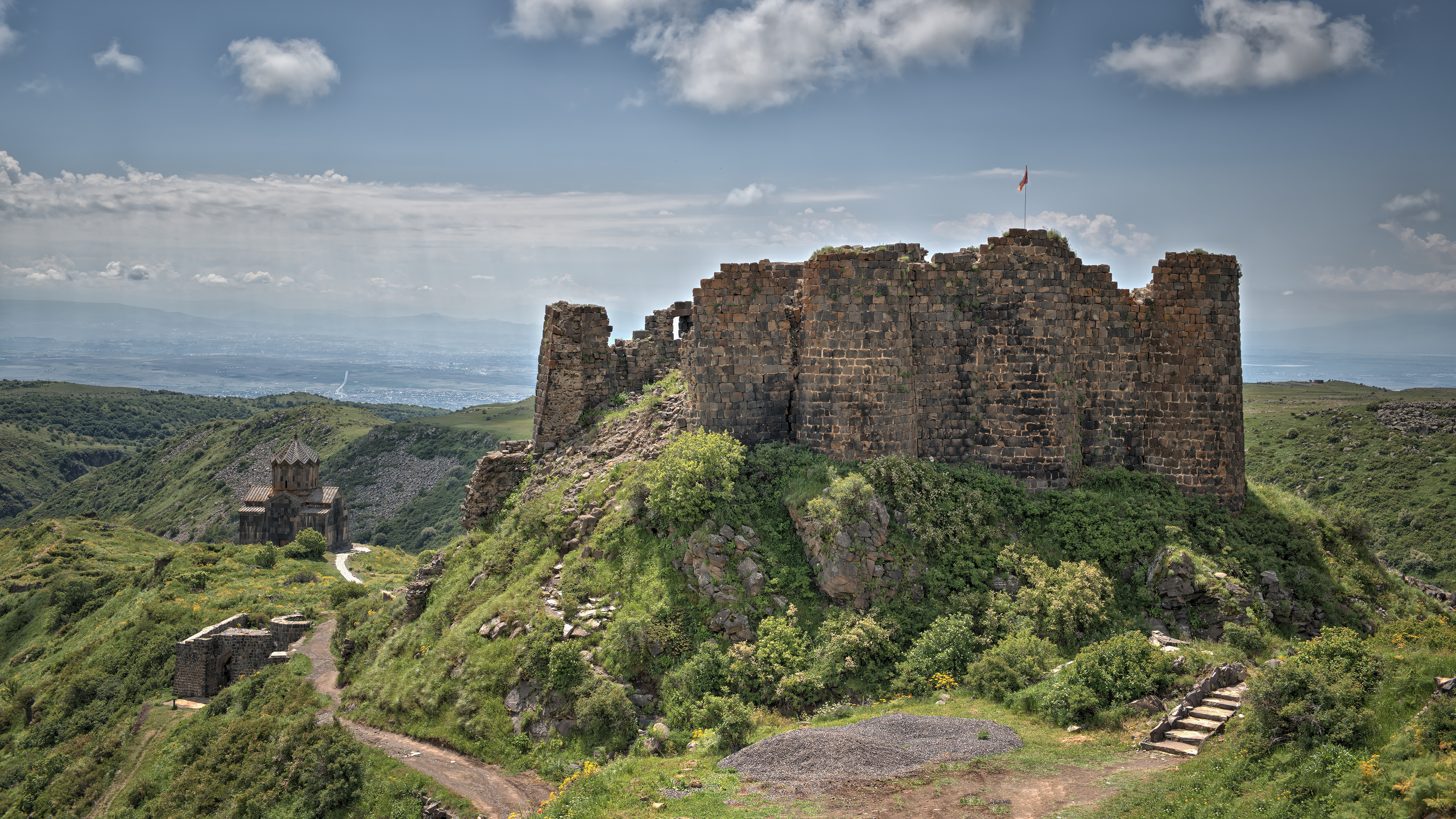 Amberd Fortress
