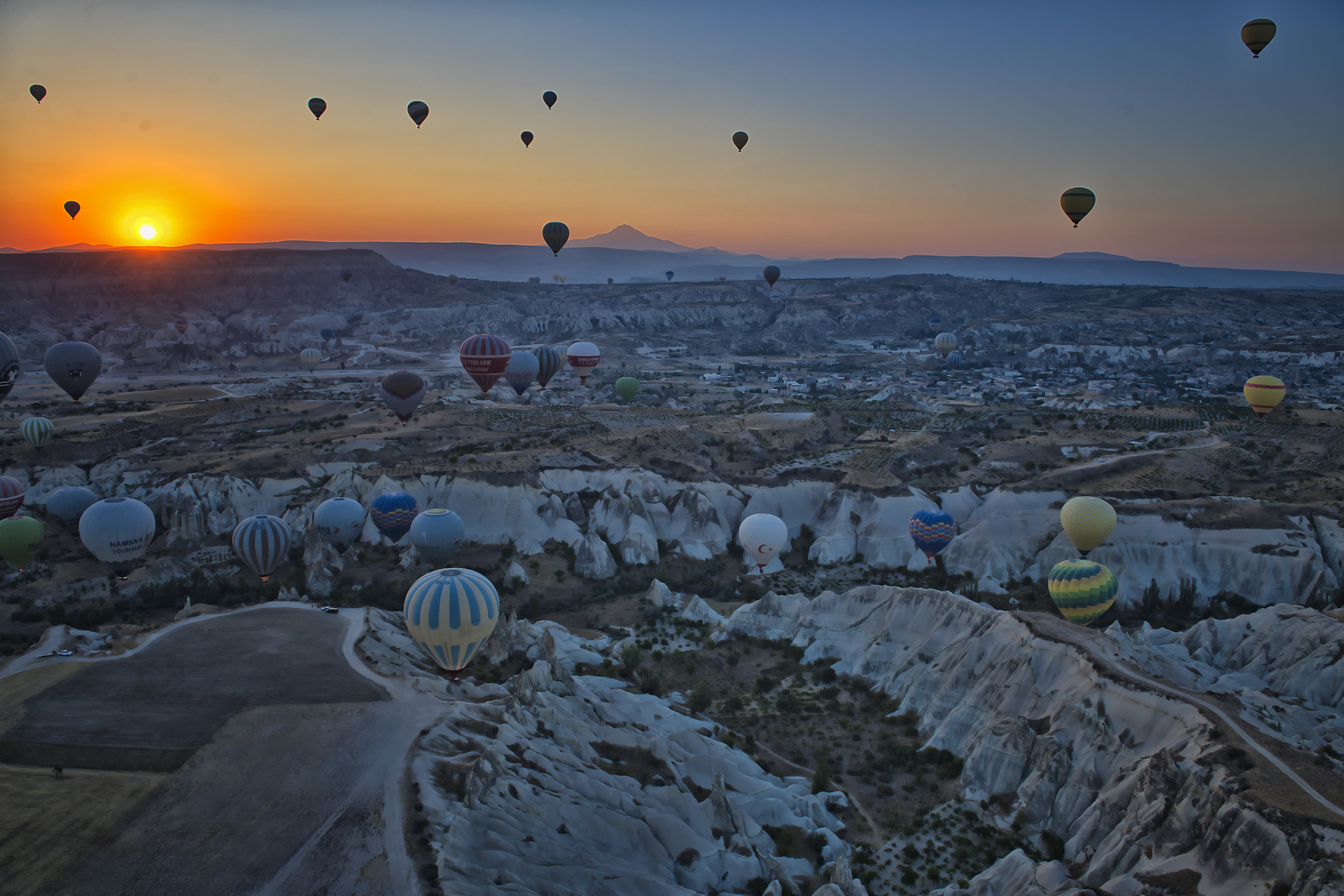 Canyons, Balloons and Sunrise
