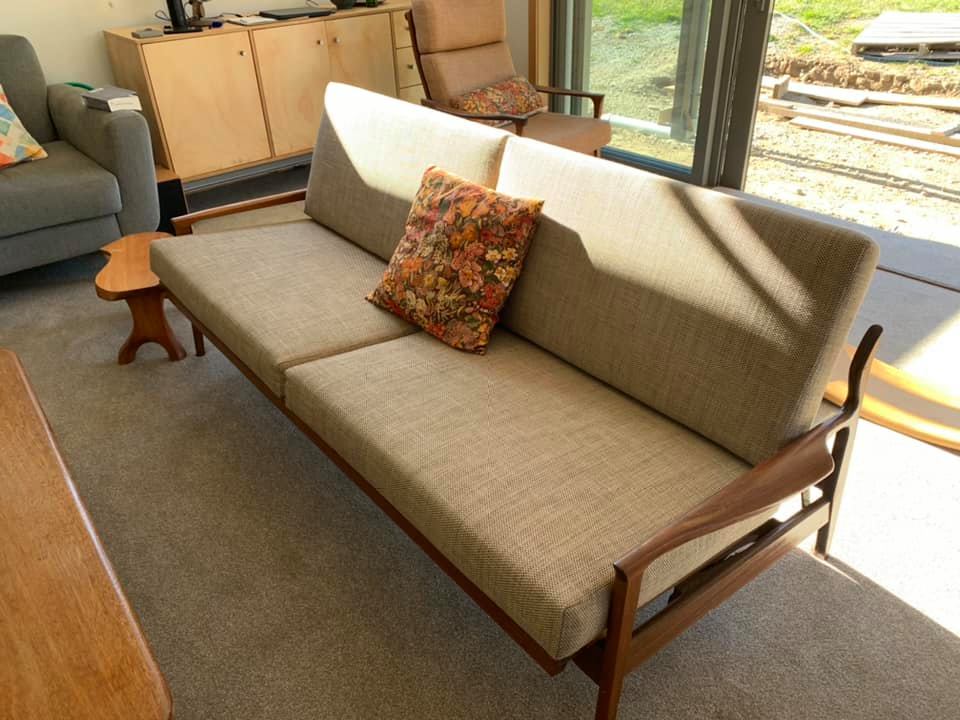 Home Central Lakes Upholstery Ltd.