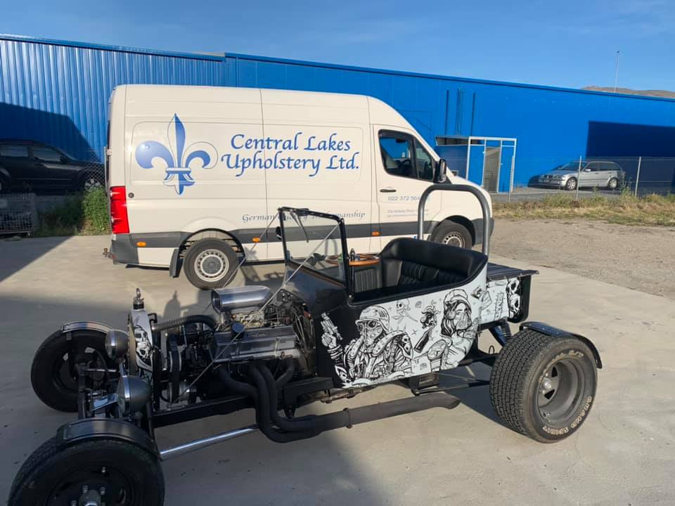 Home Central Lakes Upholstery Ltd.