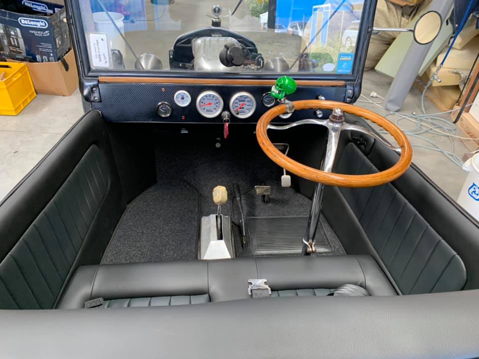 Home Central Lakes Upholstery Ltd.