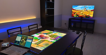 STANZA BLU CON TAVOLO SMART NEXUS D20 SWOMMA LOMBARDO GIOCHI DI RUOLO DND GDR.jpg