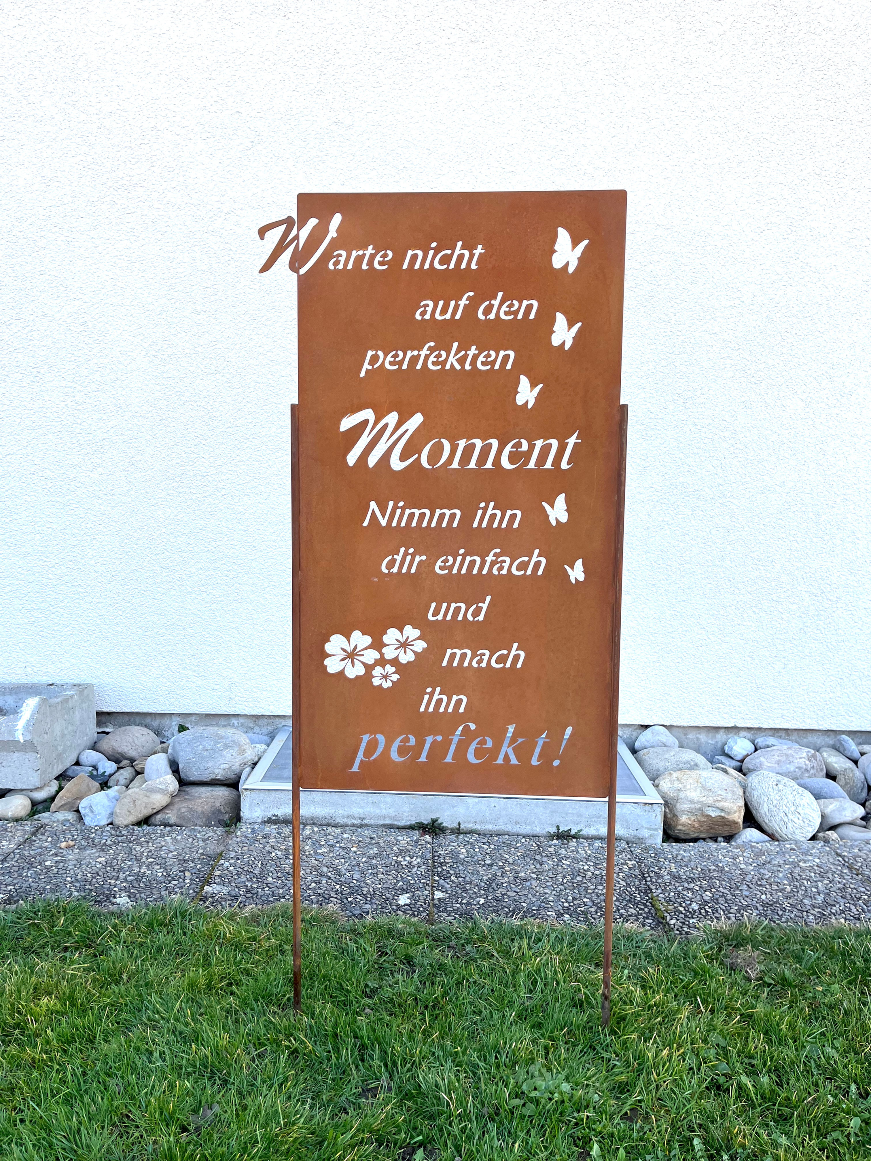 Schild Warte nicht auf den perfekten