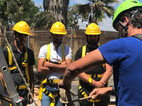 קורס בניית מבנים תמונת הסמכה לעבודה בגובה - על סולמות