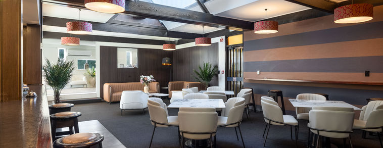 event meeting space bar