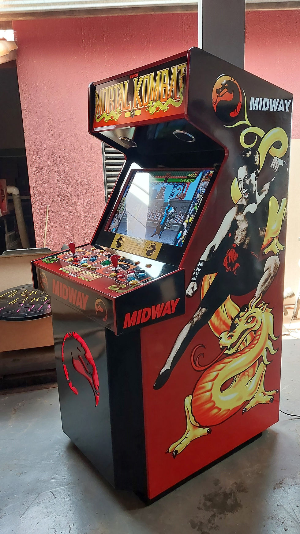 Gabinete Clássico 28" Tema Mortal Kombat