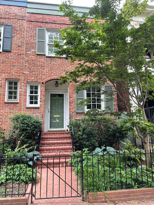 2504 I STREET NW