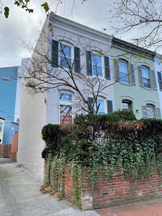 2410 I STREET NW