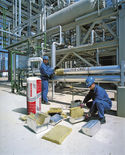 ฉนวน Rockwool คืออะไร? ทำไมโรงงานและอาคารอุตสาหกรรมเลือกใช้ทั้งกันความร้อนและซับเสียง
